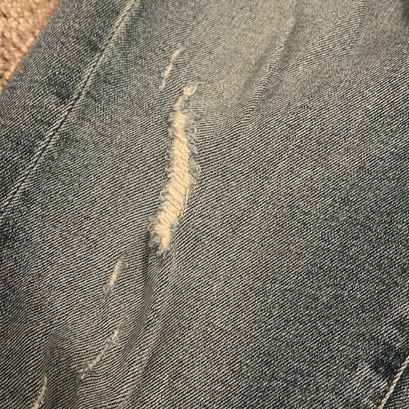 Mavi Ada Mid Rise Distressed Light Blue Wash  Boyfriend Jeans 24X27 - Picture 8 of 13